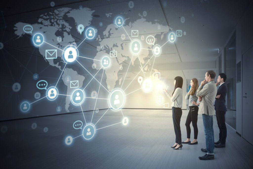 Hybrid Live Streaming Services in Singapore: Reaching a Global Audience