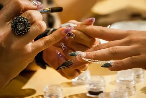 The Versatility of Hello Base for Modern Nail Artists