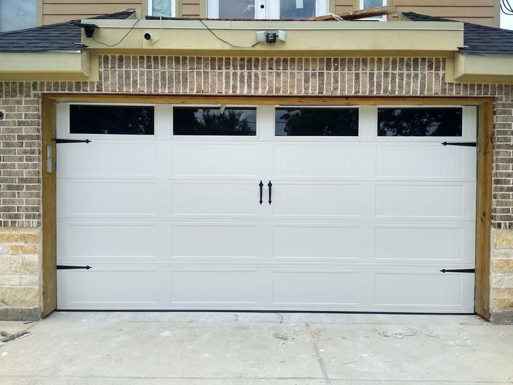 Roll-Up Garage Door Installation Tips for Maximum Ceiling Storage